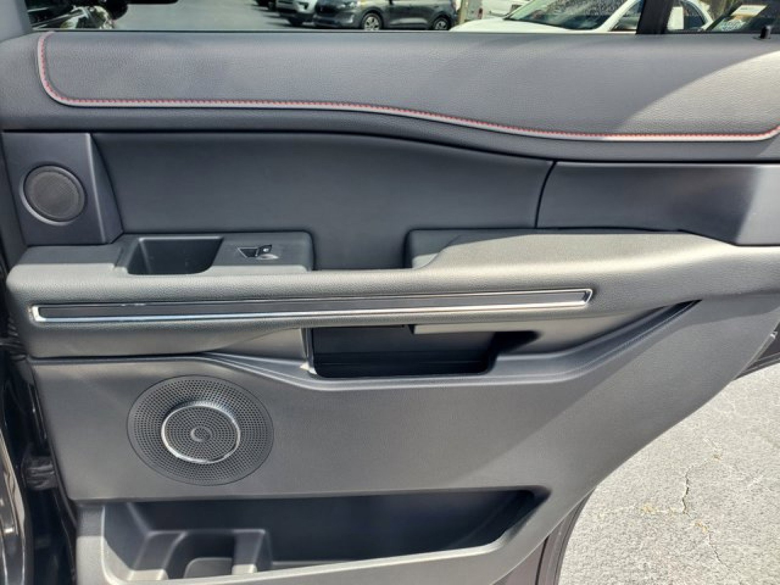Certified 2023 Ford Expedition Limited RWD image 36