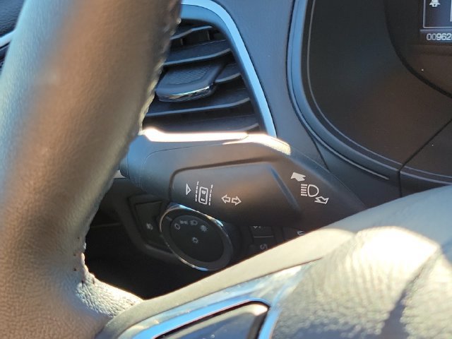 Certified 2024 Ford Edge SEL w/ Convenience Package AWD/4WD image 17