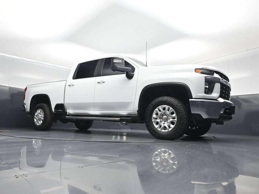 Used 2023 Chevrolet Silverado 2500 LT w/ Convenience Package AWD/4WD image 4