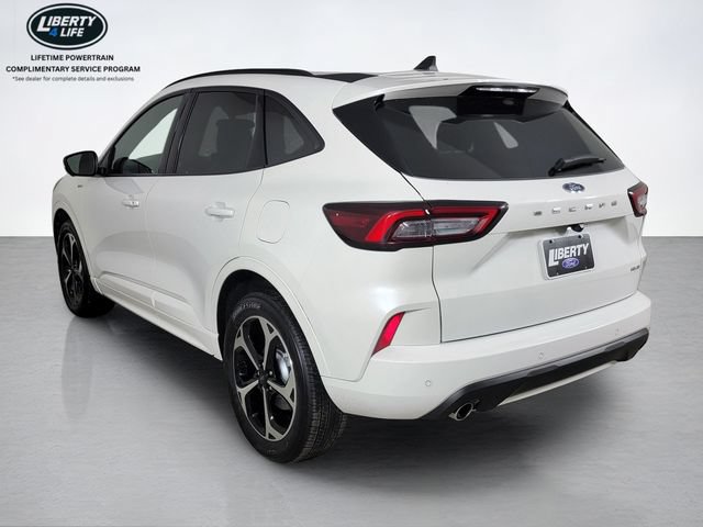 Certified 2024 Ford Escape ST-Line Select w/ Tech Pack #2 AWD/4WD image 5