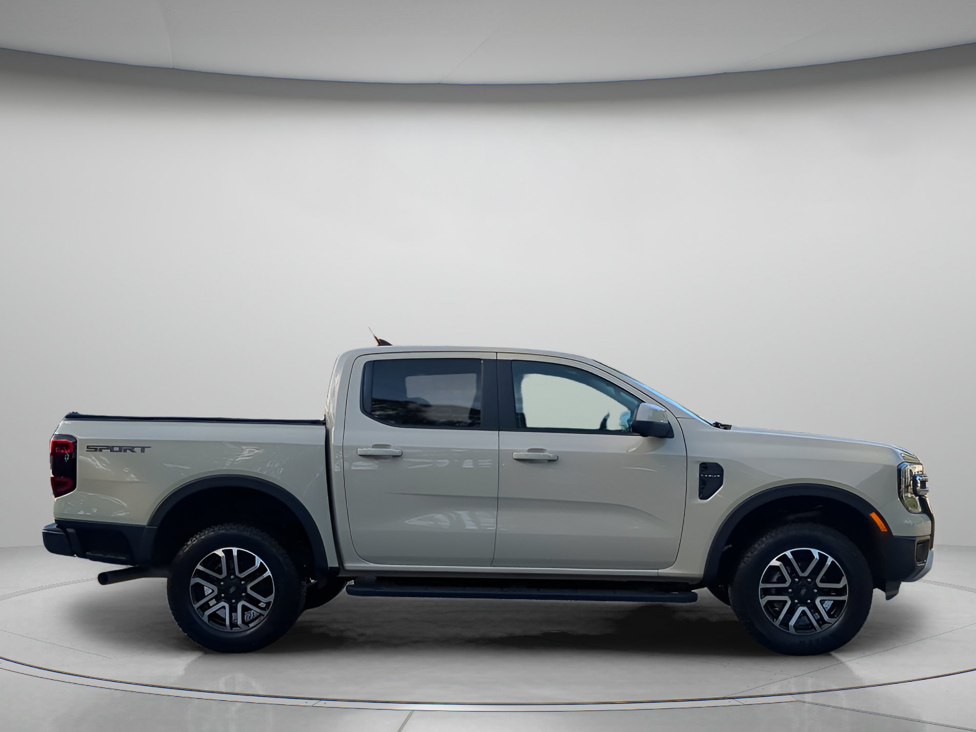 Certified 2026 Ford Ranger Lariat RWD image 39