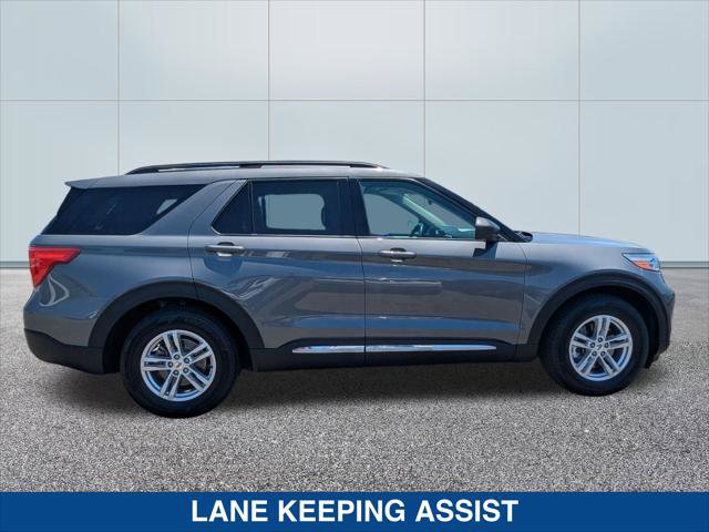 Certified 2023 Ford Explorer XLT RWD image 6