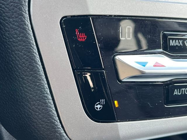 Certified 2020 Ford Explorer XLT w/ Equipment Group 202A image 33