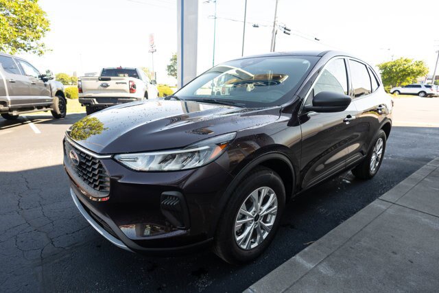 Certified 2023 Ford Escape Active w/ Tech Pack #1 AWD/4WD image 6