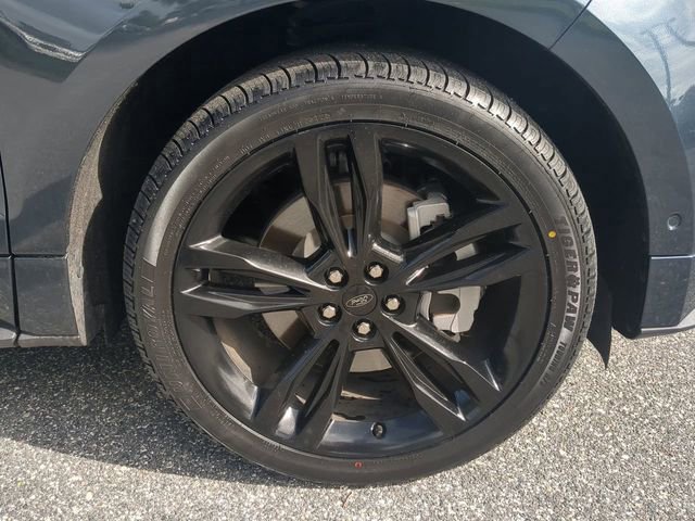 Certified 2022 Ford Edge ST w/ Equipment Group 401A image 12