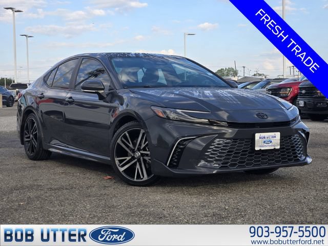 Used 2025 Toyota Camry XSE w/ Premium Package FWD image 2