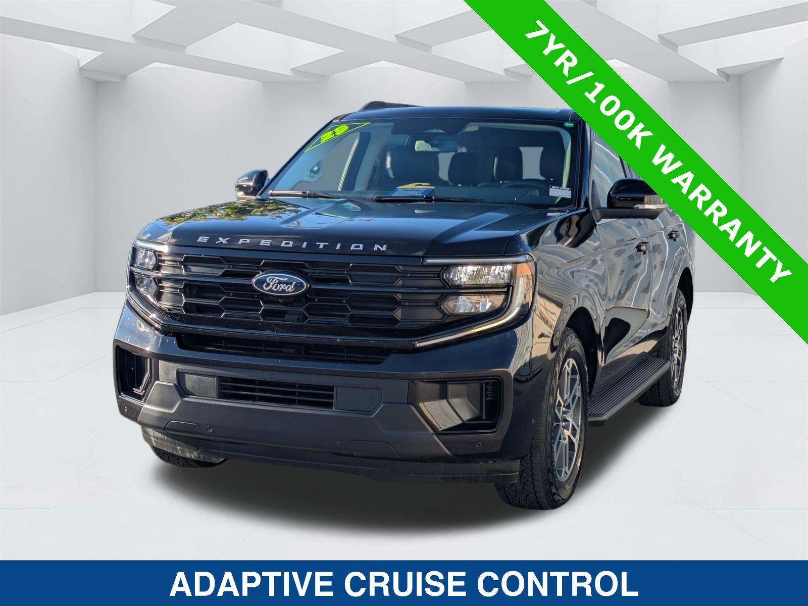 Certified 2025 Ford Expedition Active AWD/4WD image 8