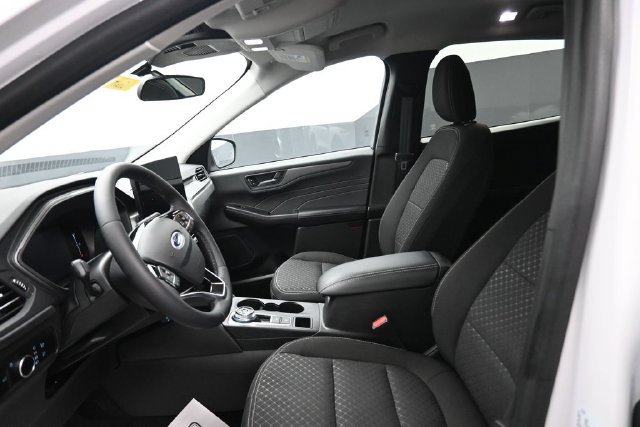 Certified 2023 Ford Escape Active w/ Tech Pack #1 AWD/4WD image 10