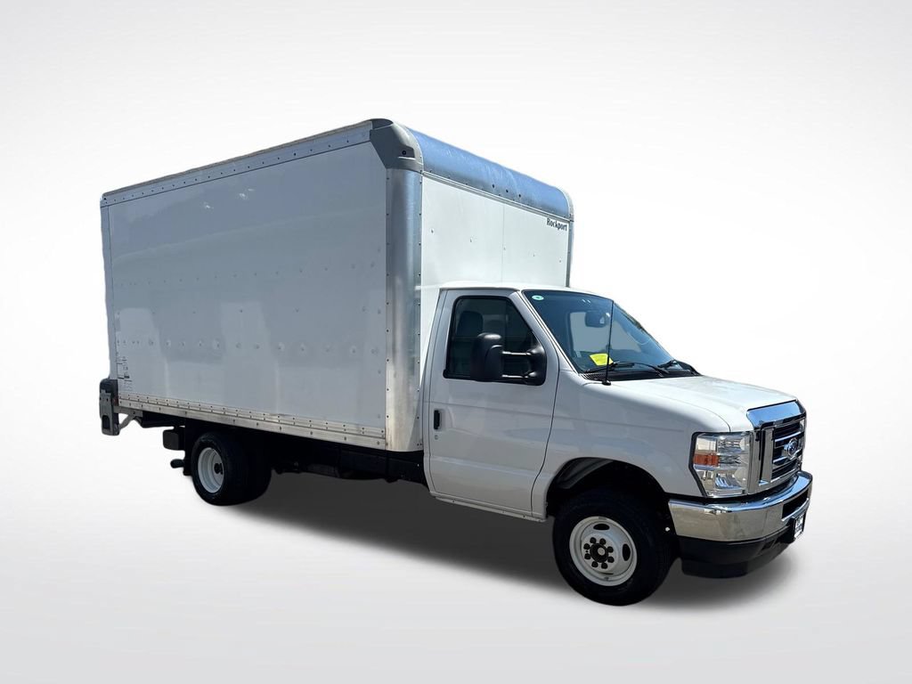 Certified 2025 Ford E-450 and Econoline 450 Super Duty w/ Power Equipment Group RWD image 7