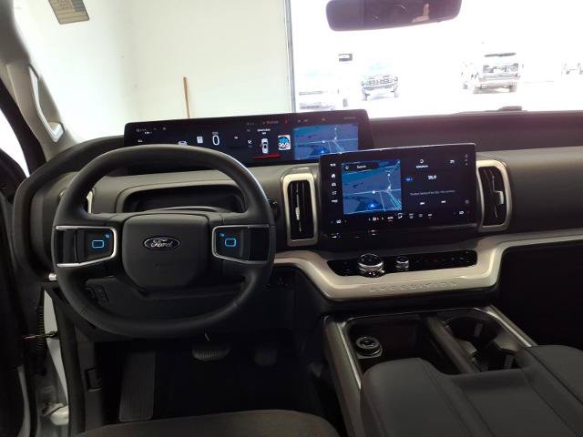 Certified 2025 Ford Expedition Max Active RWD image 14