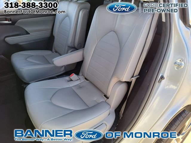 Used 2022 Toyota Highlander XLE image 27