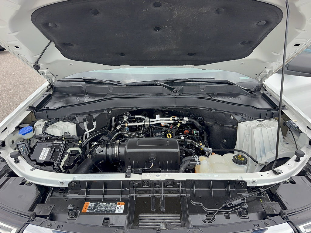 Certified 2022 Ford Explorer XLT RWD image 36