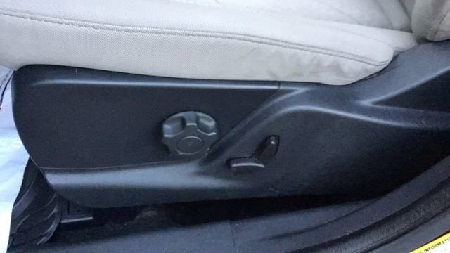 Certified 2019 Ford EcoSport SE w/ SE Convenience Package image 20