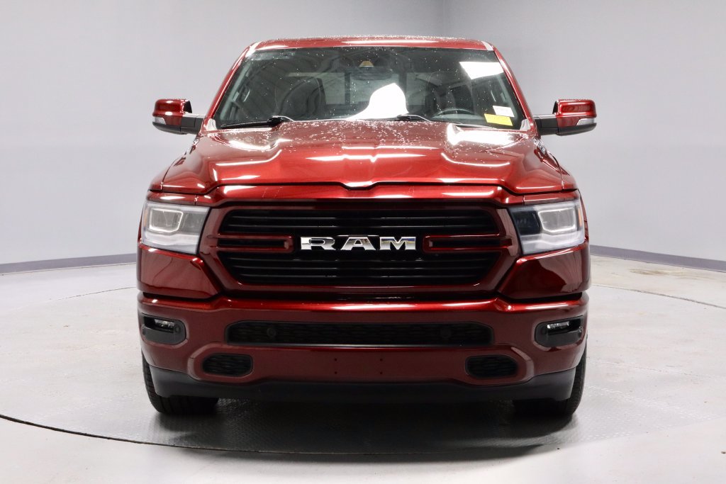 Used 2024 RAM 1500 Laramie AWD/4WD image 7