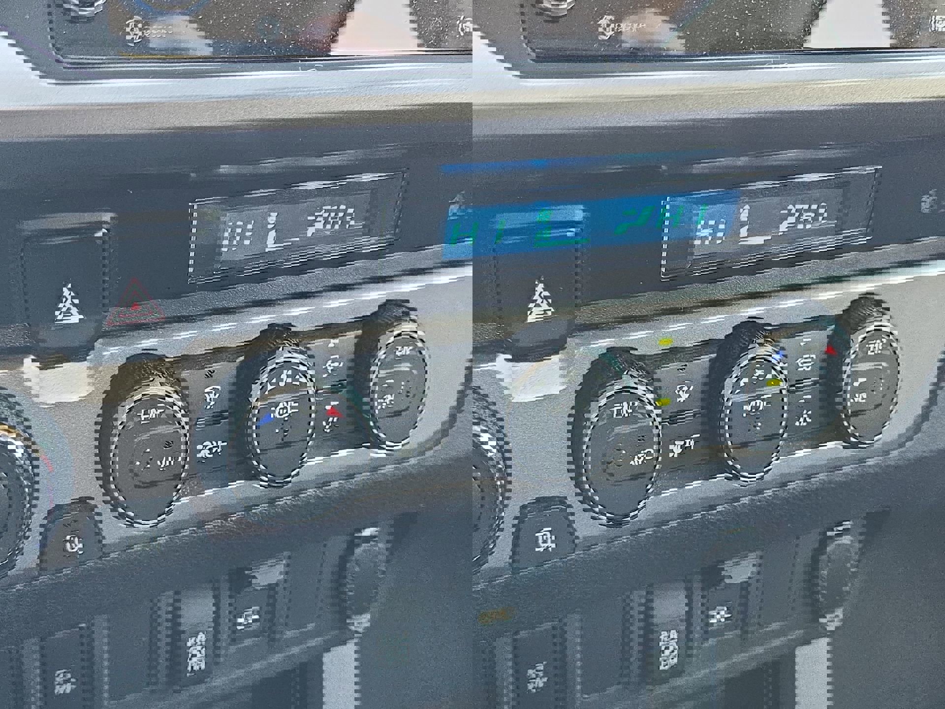 Used 2021 Toyota Tacoma SR5 image 19