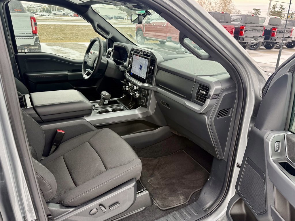 Certified 2025 Ford F150 XLT w/ Equipment Group 302A MID image 16