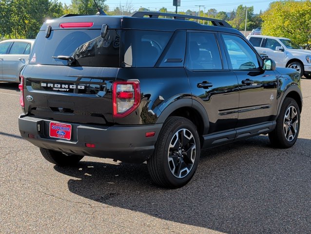 Certified 2024 Ford Bronco Sport Outer Banks w/ Tech Package AWD/4WD image 5