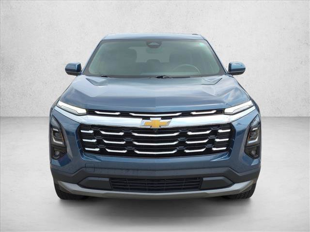 Used 2025 Chevrolet Equinox LT w/ Safety and Technology Package FWD image 2