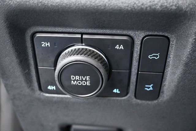 Certified 2025 Ford Expedition Active AWD/4WD image 24