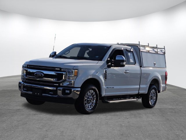 Certified 2022 Ford F250 XLT w/ XLT Premium Package RWD image 6