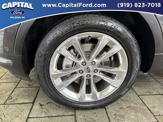 Certified 2019 Ford Explorer Limited w/ Ford Safe & Smart Package image 12