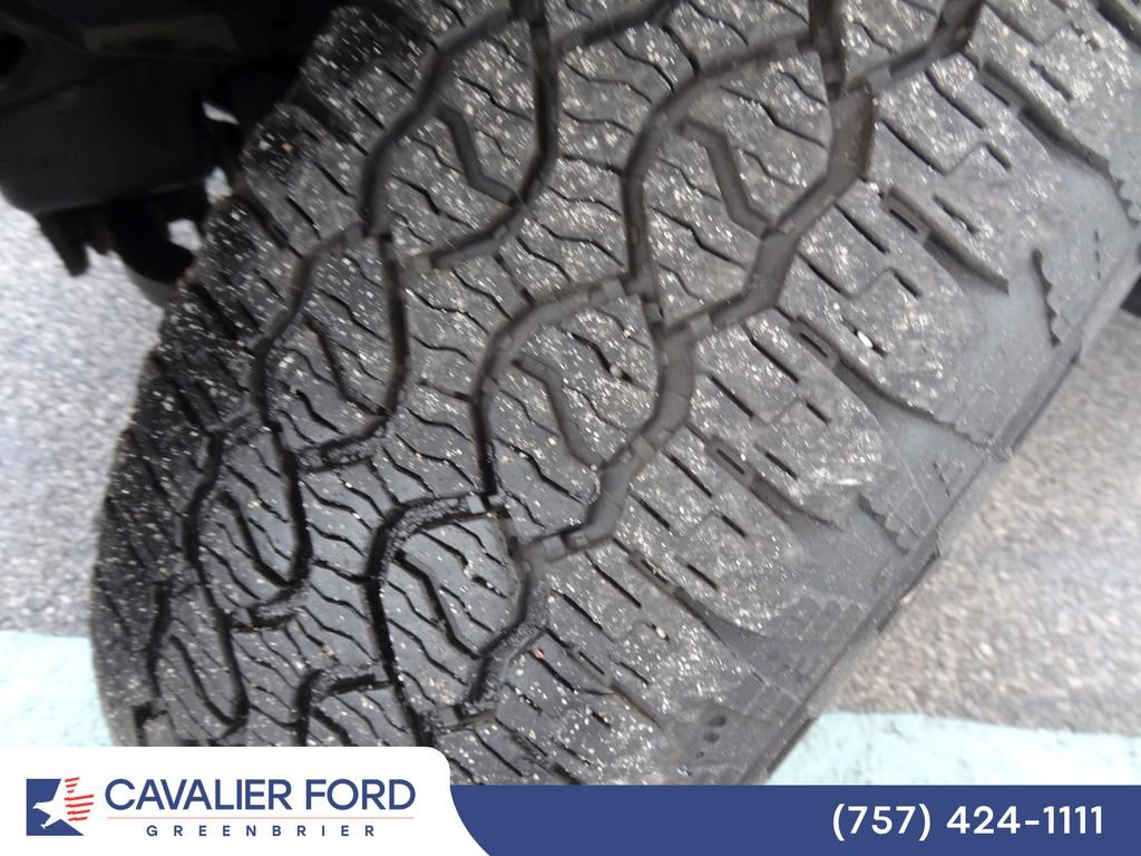Certified 2025 Ford F150 XLT w/ Equipment Group 301A Standard AWD/4WD image 36