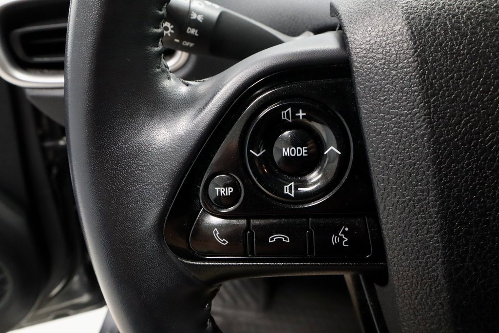 Used 2021 Toyota Prius Prime LE image 27