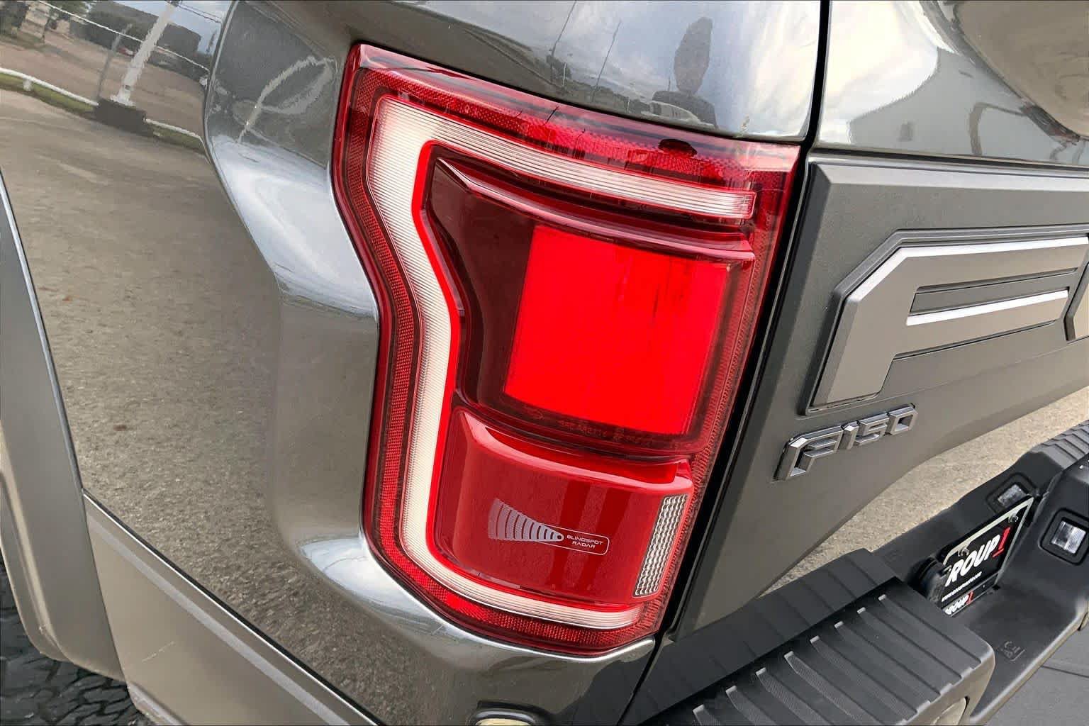 Certified 2019 Ford F150 Raptor w/ Equipment Group 802A Luxury AWD/4WD image 27