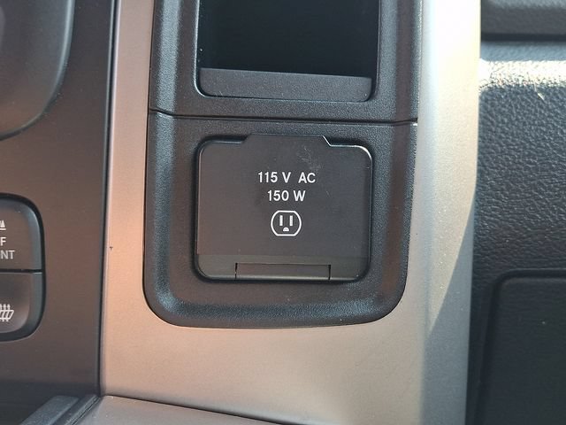 Used 2017 RAM 1500 Big Horn AWD/4WD image 23