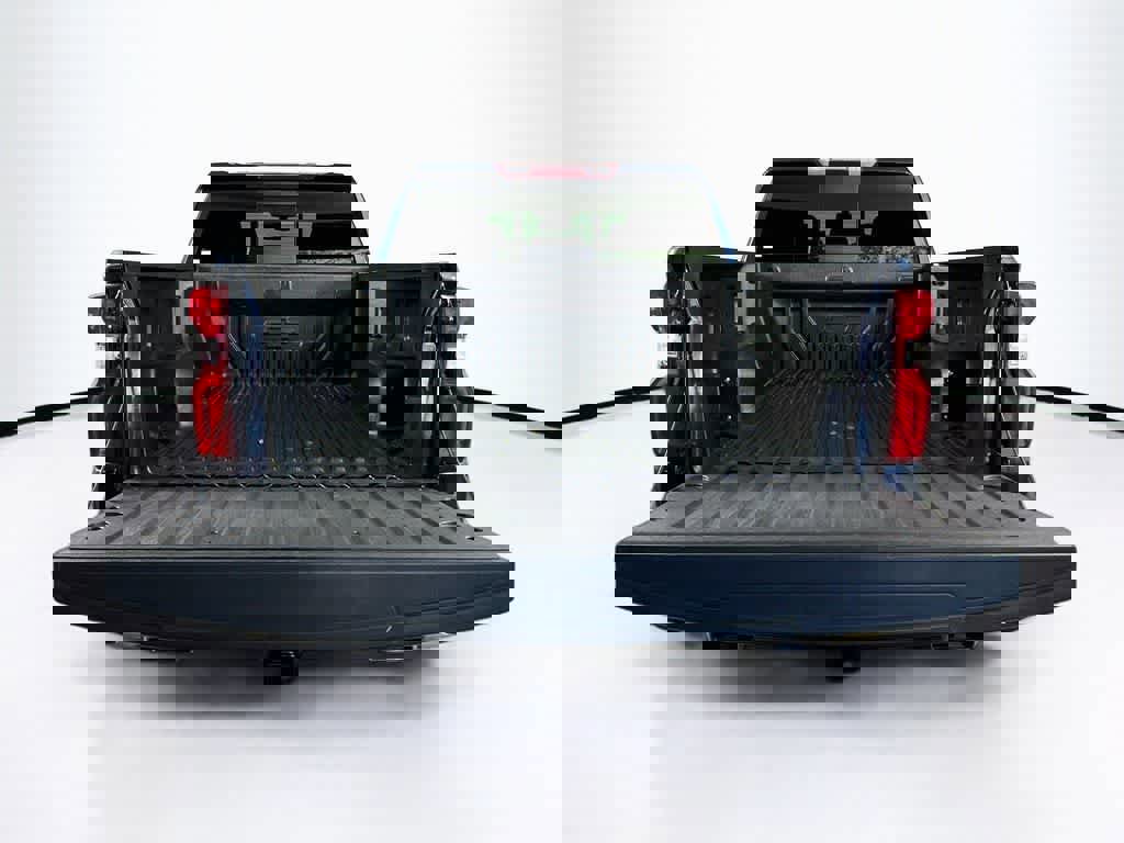 Used 2023 Chevrolet Silverado 1500 LTZ w/ LTZ Premium Package image 24