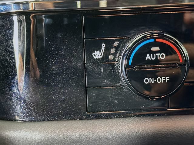 Used 2025 Nissan Pathfinder Rock Creek AWD/4WD image 24