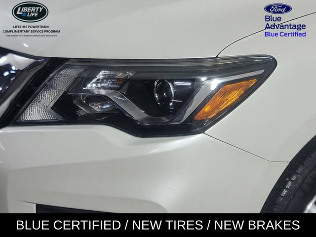 Used 2017 Nissan Pathfinder SL w/ SL Premium Package AWD/4WD image 9