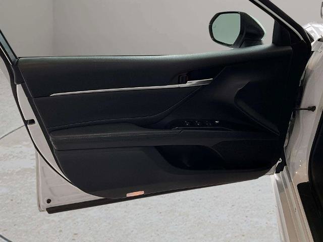 Used 2018 Toyota Camry XSE w/ Audio Package FWD image 14