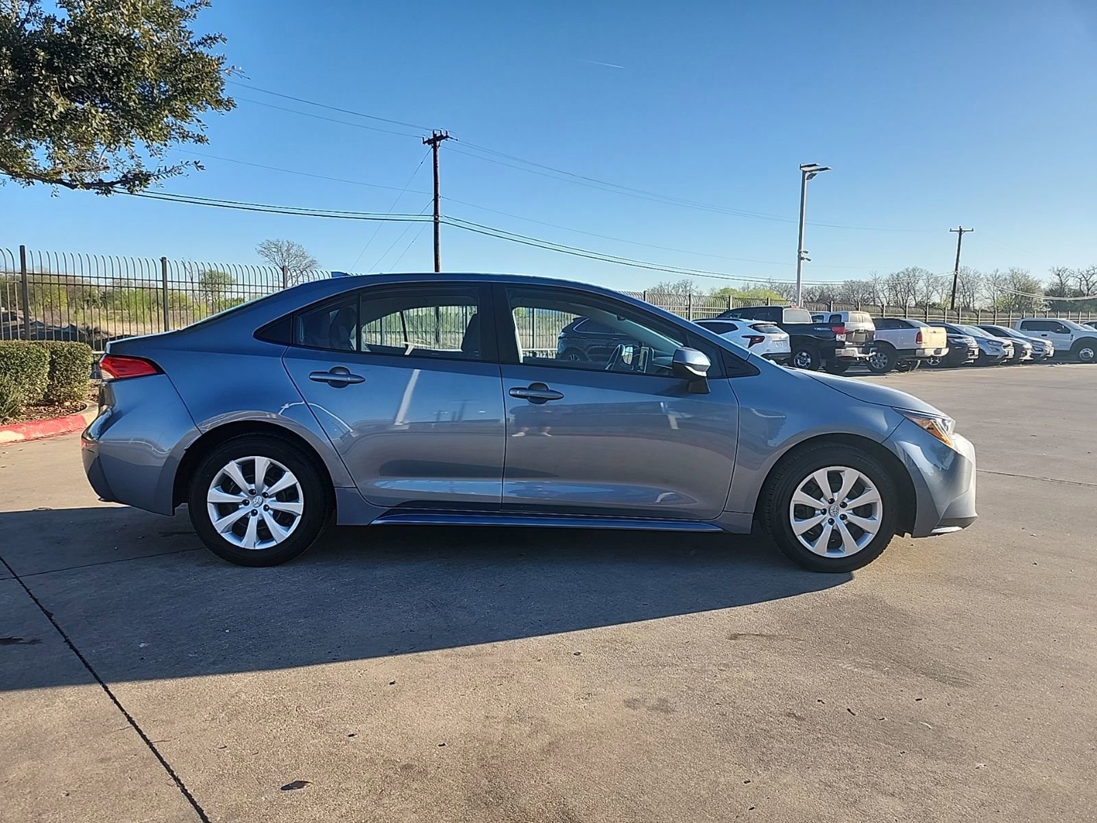 Used 2024 Toyota Corolla LE image 5