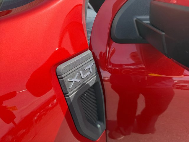 Certified 2022 Ford Maverick XLT w/ XLT Luxury Package image 24