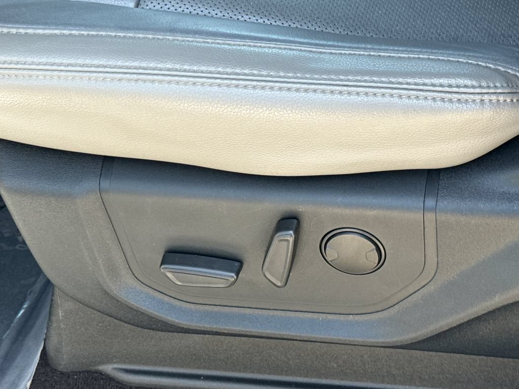 Certified 2020 Ford F150 Lariat RWD image 23