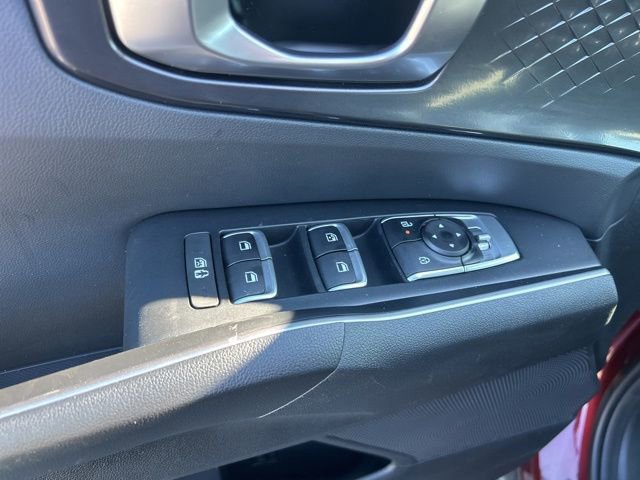 Used 2025 Kia Sorento S image 13