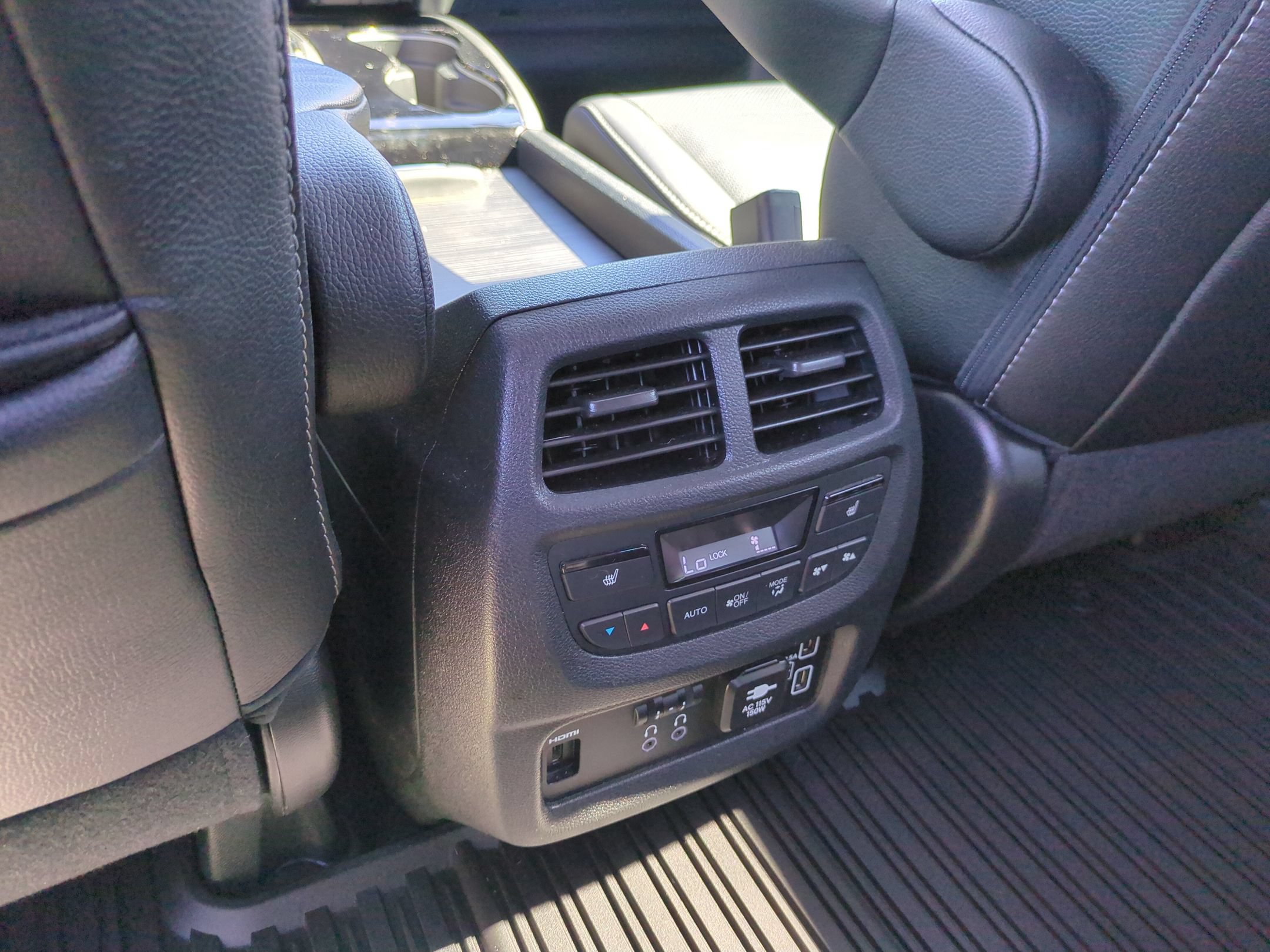 Used 2022 Honda Pilot Elite image 30