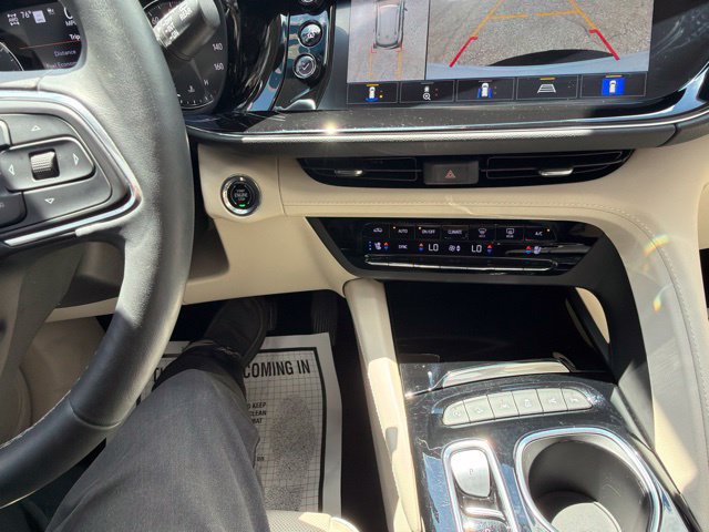 Used 2023 Buick Envision Avenir AWD/4WD image 38