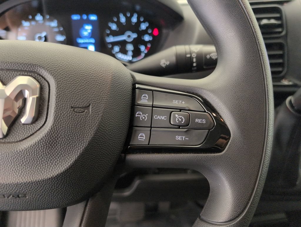 Used 2025 RAM ProMaster 2500 w/ Convenience Group FWD image 35