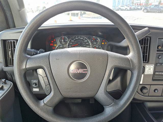 Used 2021 GMC Savana 3500 Extended w/ Power Convenience Package image 17