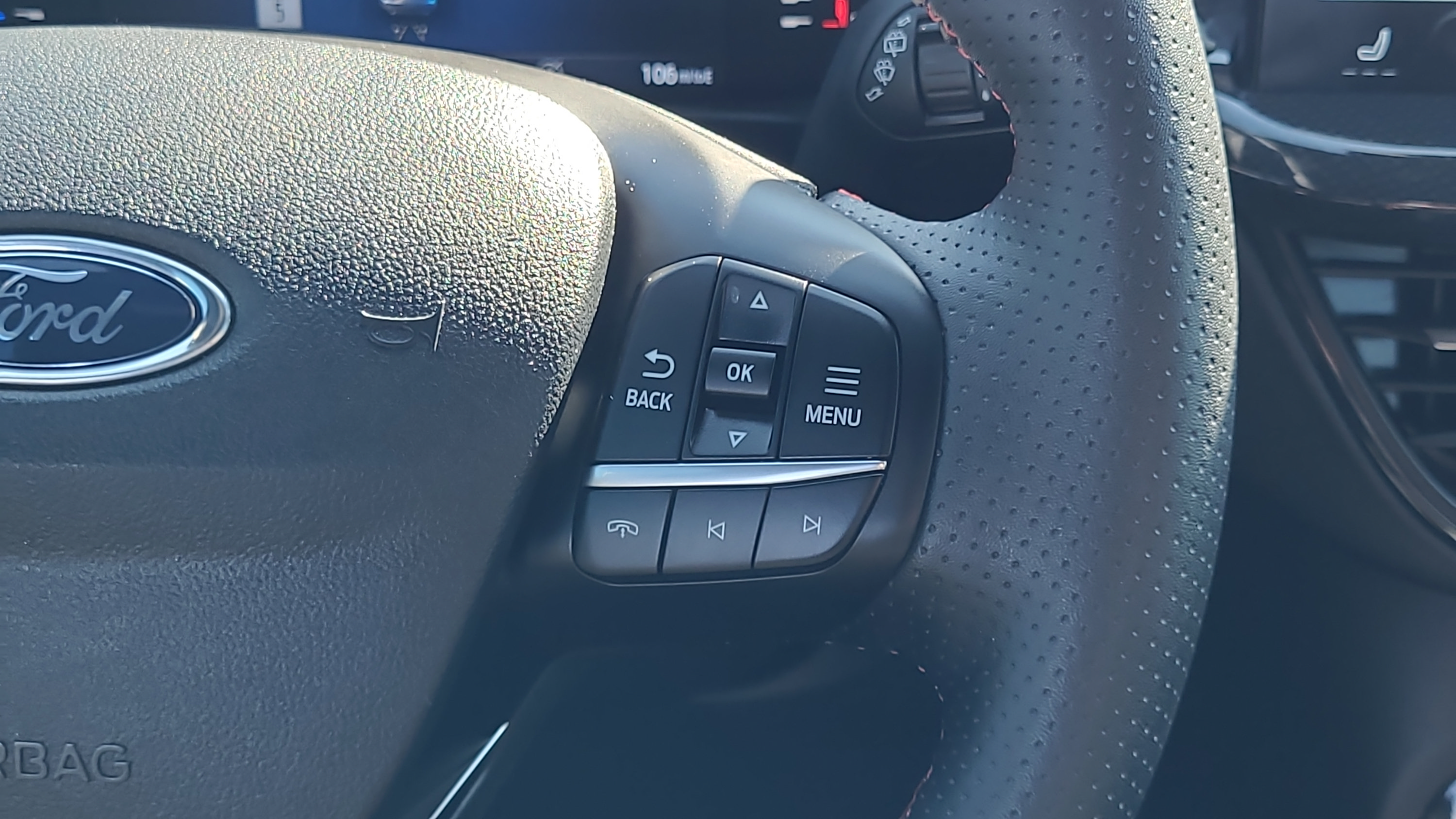 Certified 2024 Ford Escape ST-Line w/ Tech Pack #1 FWD image 13