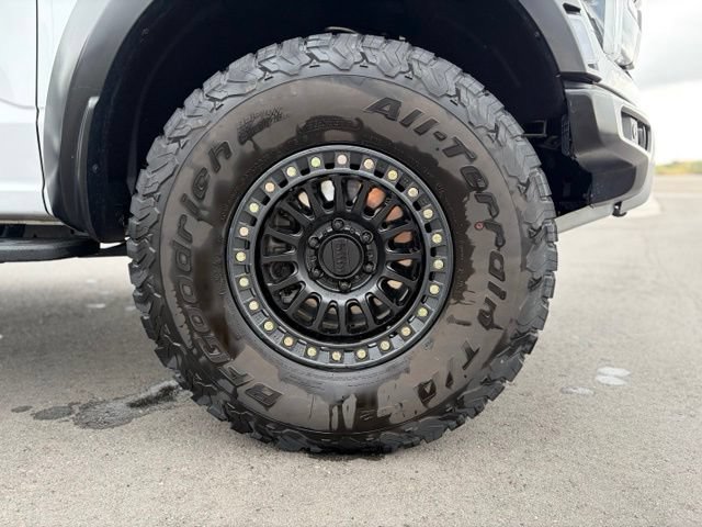 Certified 2025 Ford F150 Raptor AWD/4WD image 8