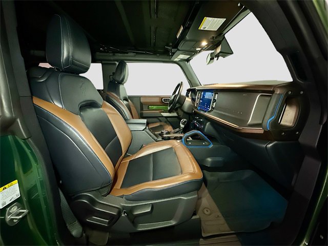 Certified 2022 Ford Bronco Outer Banks w/ Sasquatch Package image 33