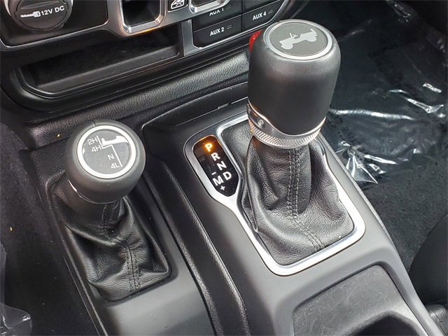 Used 2020 Jeep Wrangler Unlimited Sahara image 17