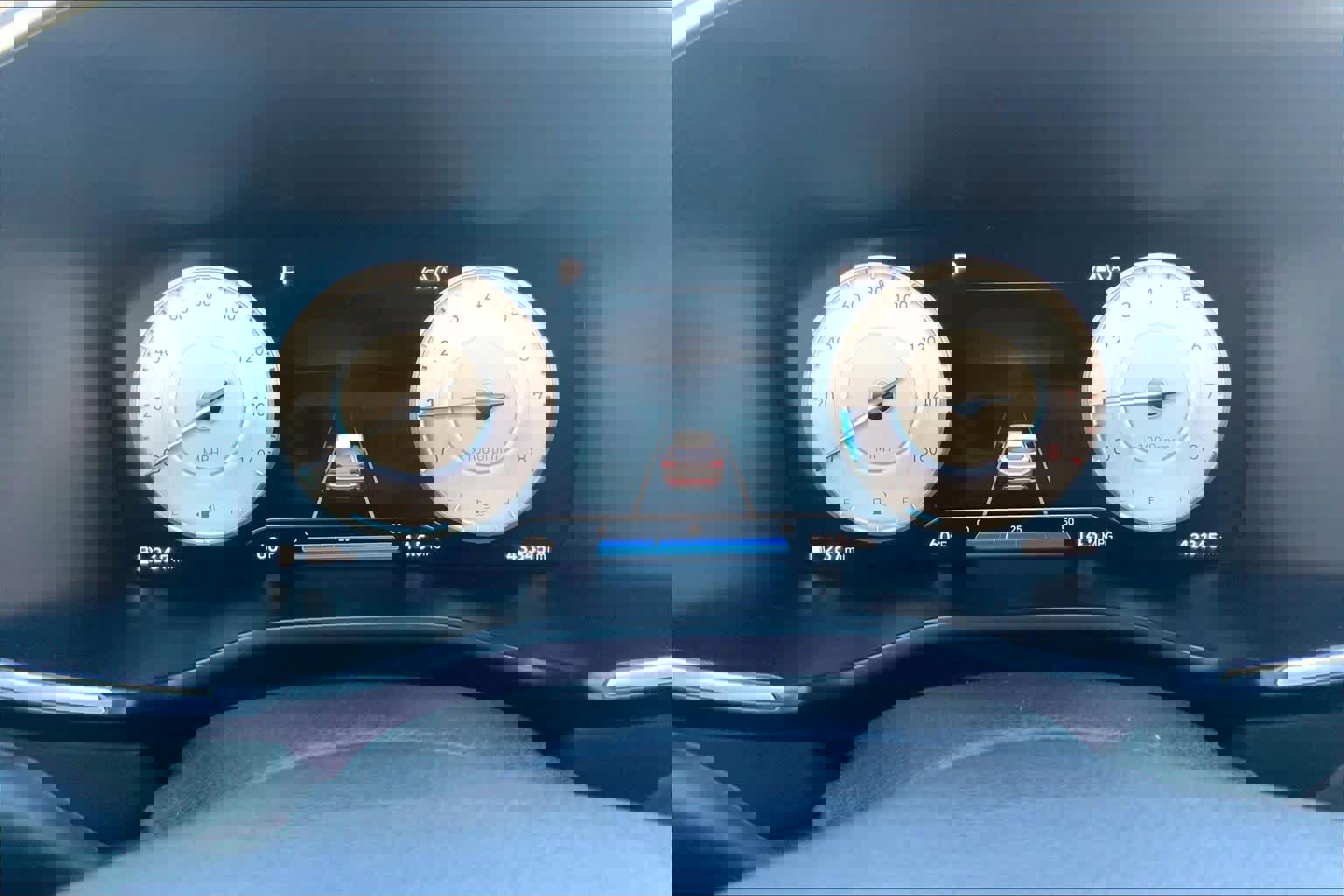 Used 2023 Hyundai Santa Fe Limited image 25