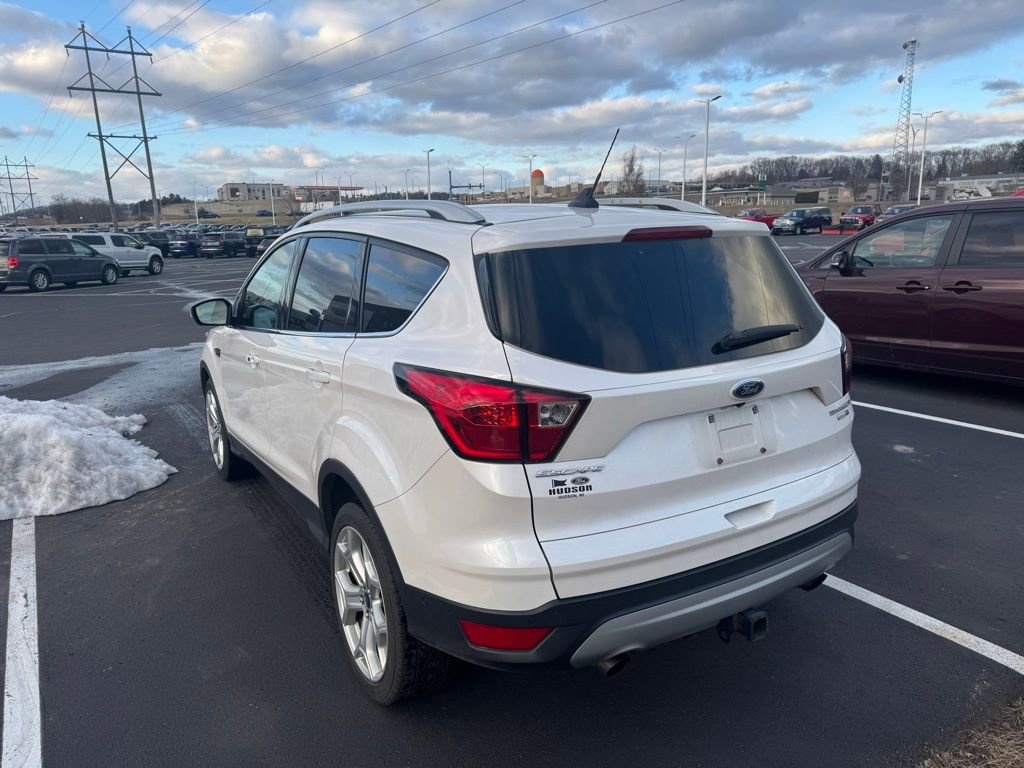 Certified 2019 Ford Escape Titanium image 5