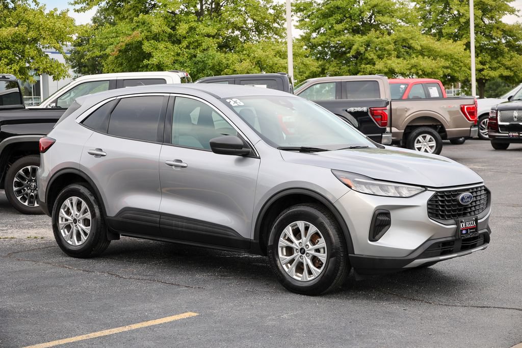 Certified 2023 Ford Escape Active AWD/4WD image 23