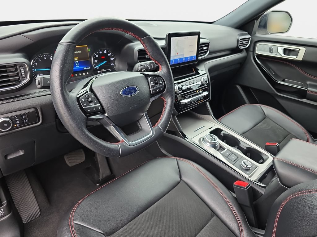 Certified 2023 Ford Explorer ST-Line w/ Class IV Trailer Tow Package AWD/4WD image 14