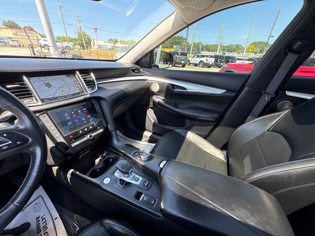 Used 2019 INFINITI QX50 Essential w/ Premium Audio Package FWD image 18